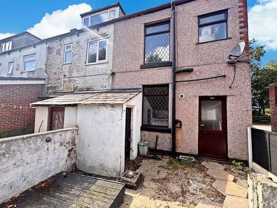 Wearish Lane, Westhoughton, BL5 - Photo 1