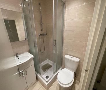 Studio to rent - Photo 3