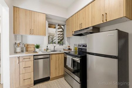 2056 Rue Wellington, Montréal (Le Sud-Ouest), QC H3K - Photo 5