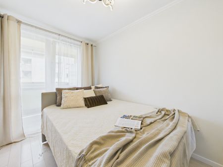 3 pokoje/Metro Wilanowska/garaż i basen w cenie - Zdjęcie 2