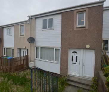 3 bedroom terraced house to rent - Photo 1