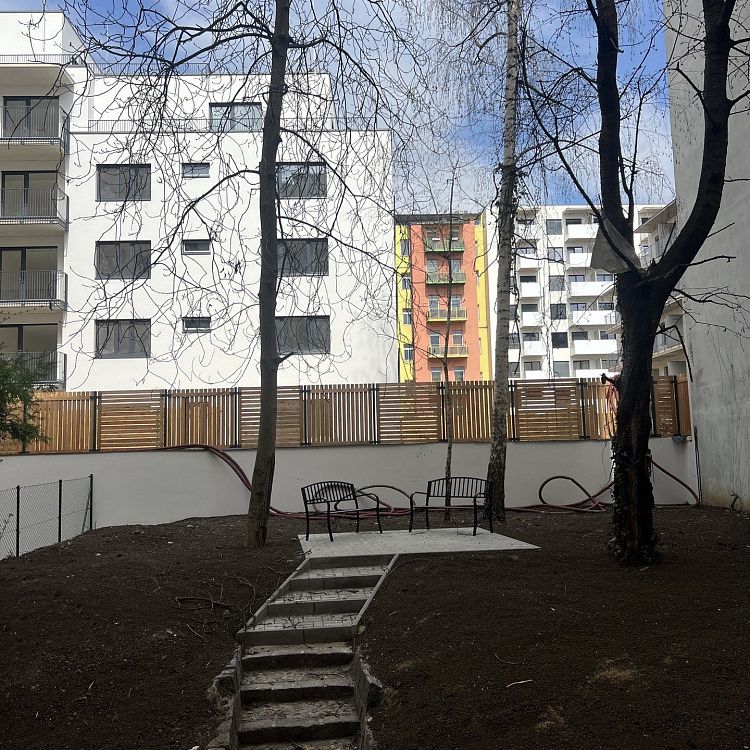 Pronájem bytu 2+kk 38 m² - Fotografie 1