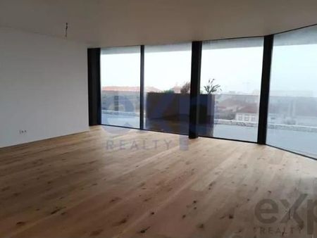 Apartamento T4 - Photo 3