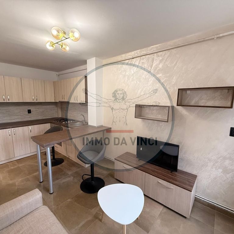 Prima închiriere după renovare totală 2 camere, Zona A... - Fotografie 1