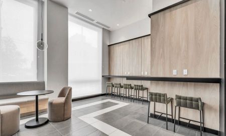 For Lease - 1 Jarvis St Street Unit# 728, Hamilton, Ontario - Photo 5