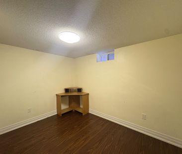 For Lease - 209 Highglen Avenue Unit# Lower Fl, Markham, Ontario - Photo 1