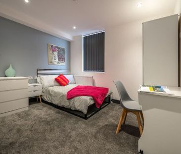 5 bedroom terraced house to rent - Photo 3