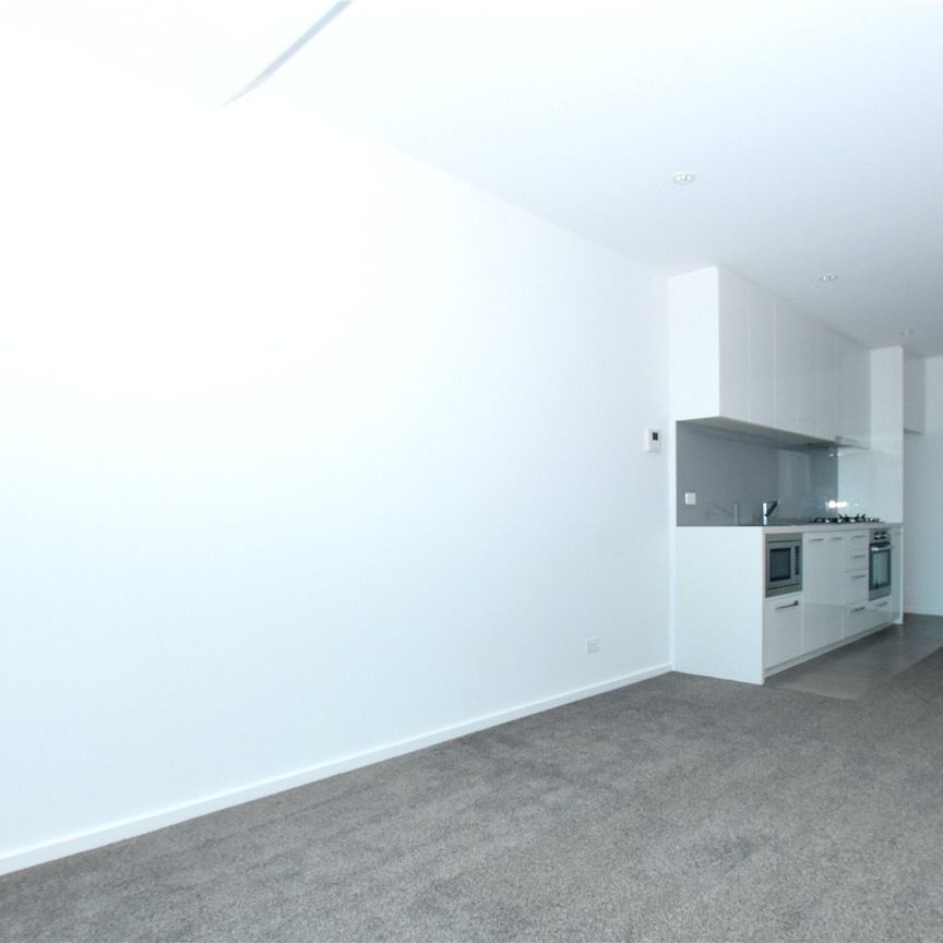 1906/618 Lonsdale Street - Photo 1