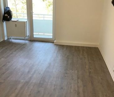 Perfekt für Paare: 3-Zimmer-Wohnung im 4. OG (ohne Aufzug) - Photo 1