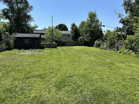 For Lease - 30 Collins Crescent Unit# Main, Aurora, Ontario - Photo 5