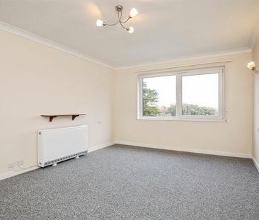 Homelawn House, TN40 - Photo 5