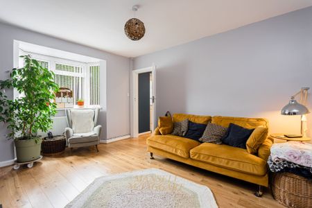 North Street, Turners Hill, RH10 - Photo 4