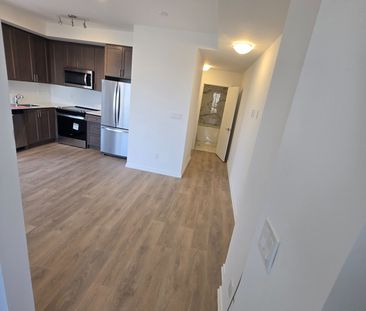 For Lease - 16 Lytham Green Circle Unit# 13, Newmarket, Ontario - Photo 6