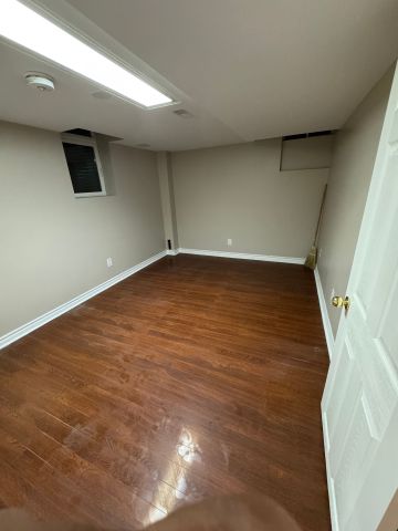 For Lease - 9 Elsmere Road Unit# Basement, Brampton, Ontario - Photo 5