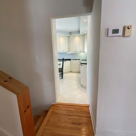 3 CH - 1 SDB - Québec - $2,750 /mo - Photo 4