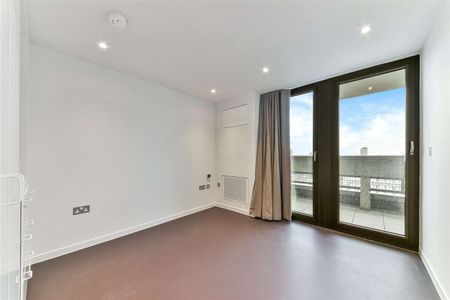 Heritage Unit. Retaining the original style, features and charm, this renovated 4 bedroom apartment to rent in the highly anticipated Balfron Tower. - Photo 5