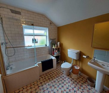 2 Bed Terraced House, Lord Nelson Street, NG2 - Photo 5