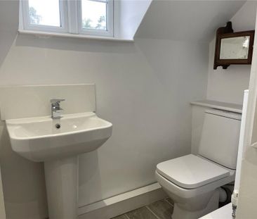 2 bedroom detached house to rent - Photo 3