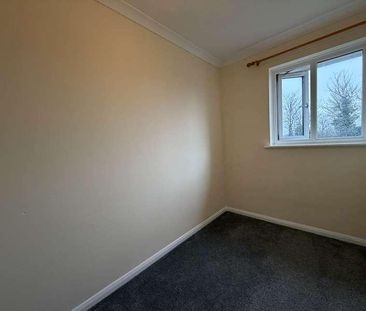 Milbanke Close, Shoeburyness, SS3 - Photo 3