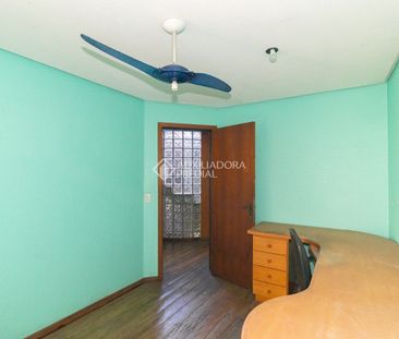 Casa com 4 quartos e 574m² para alugar em Pedra Redonda, Porto Alegre. - Photo 5