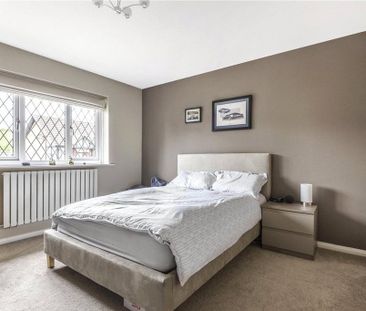 4 bedroom detached house to rent - Photo 4