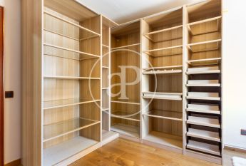 Flat for rent with Terrace in San Francesc (Valencia)