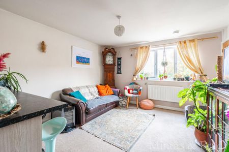 1 bedroom apartment to rent - Photo 2