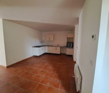 Maison/Villa À Louer 4 Pièces , 85 M² - Photo 2