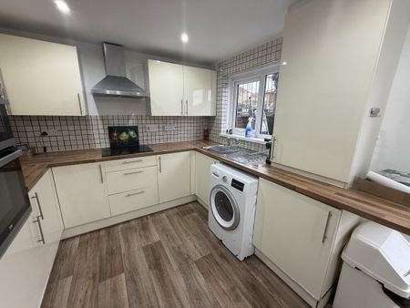 Heol Awstin, Swansea, SA5 - Photo 3