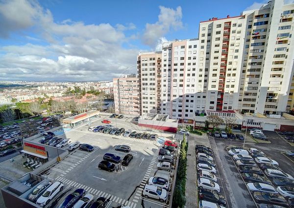 Apartamento T4 em Lisboa