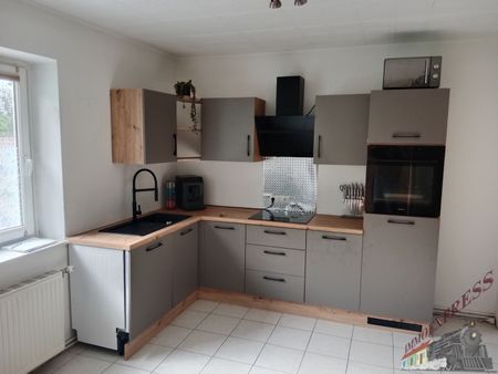 2542 Leobersdorf, unbefristete 80m² , +Terrasse +kleiner Garten , 3 zentrale Zimmer , entspannte Atmospähre in Grünruhelage - Foto 3
