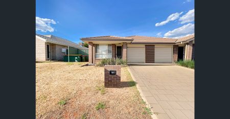 Beautiful duplex waiting for you! - Photo 3