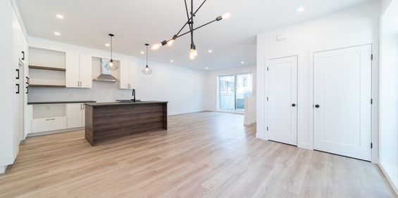 4 ½ à Louer Cowansville Demi Sous-sol - Photo 3