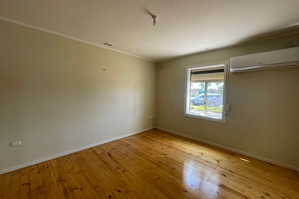 17 Mebberson Street - Photo 1