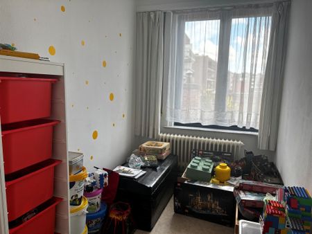 Rijwoning met 2 à 3 slaapkamers en tuin - Foto 4