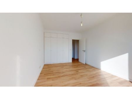 3 room luxury Apartment for rent in Lisbon - Photo 3