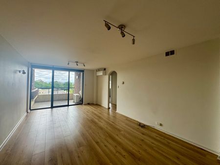 20/248 The Avenue, Parkville VIC 3052 - Photo 2