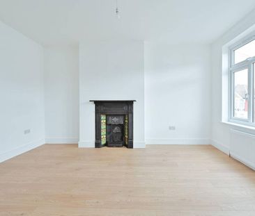 2 bedroom maisonette to rent - Photo 3