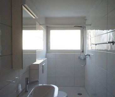 Moderne 2-Zimmerwohnung in Aesch - Photo 3