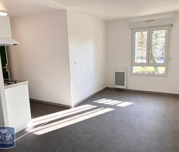 Location Appartement 1 pièce 24m² NIORT 79000 - Photo 3