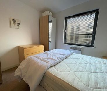 2 bedroom apartment to rent - Photo 6