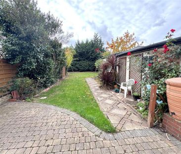 3 bedroom property to rent - Photo 1