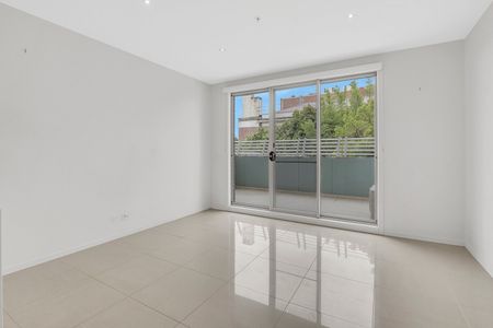 204/195 Clarke Street, Northcote VIC 3070 - Photo 5