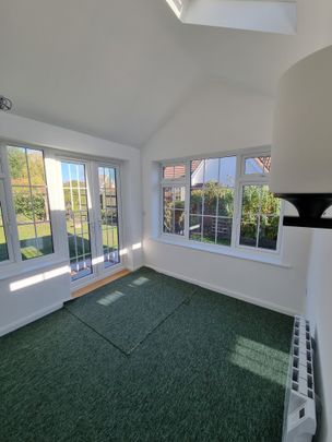Detached 3-bed bungalow in Wenhaston, with garage near Southwold &Halesworth - Photo 1