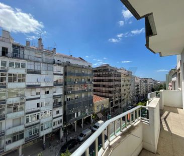 LISBOA, Lisbon - Photo 4