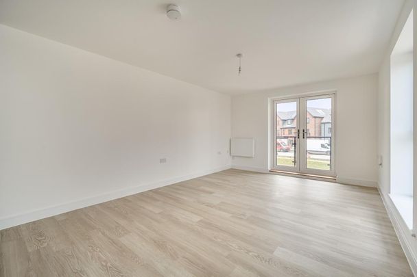 2 bedroom apartment to rent - Photo 1