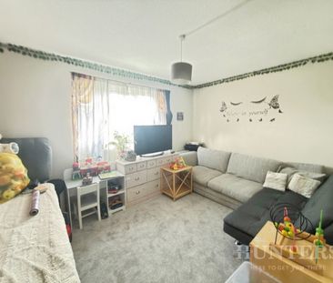 1 bedroom Flat To Let - Photo 1