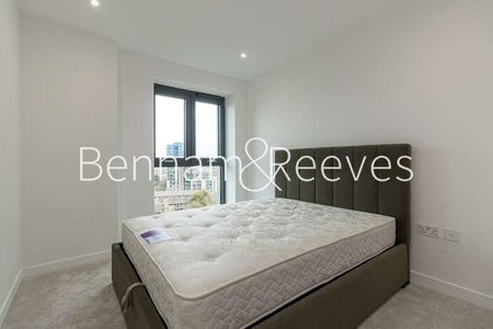 Dragonfly Walk, Woodberry Down Development, N4 - Photo 2