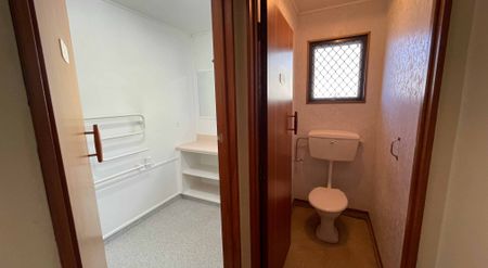 Comfort and Convenience - Photo 2