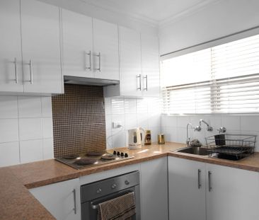Charming 2-Bedroom Homette - Perfect for Comfortable Living! - Photo 5